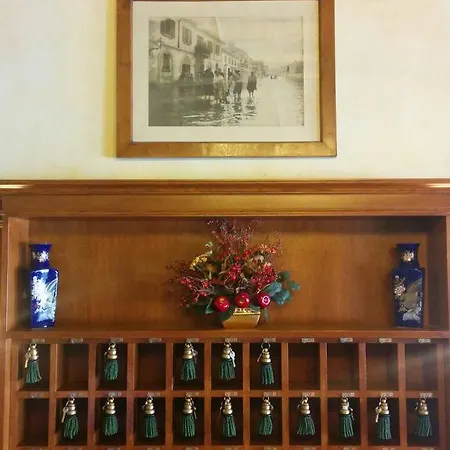 Kinzica Hotel 3*
