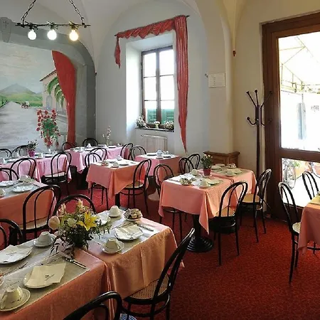 Kinzica Hotel 3*